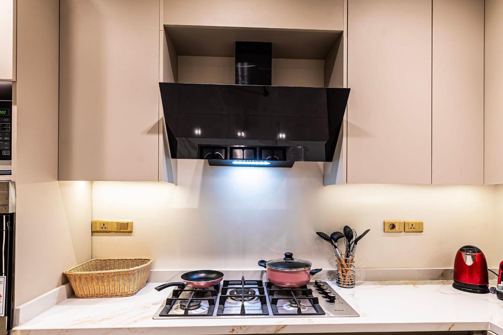 Apartment Imperial & Inviting 3bdr Duplex W Roof New Cairo